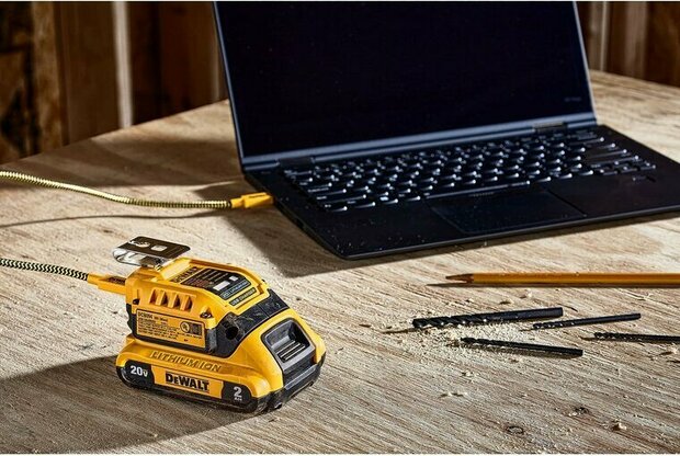 DeWALT USB-C Kombi-Ladegerät 18V mit Powerbank-Funktion DCB094K-QW