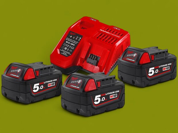 Milwaukee M18 NRG-503 18V Li-Ion accu starterset 3x M18 B5 5.0Ah Redlithium-Ion accu + snellader M12-18FC - 4933451423