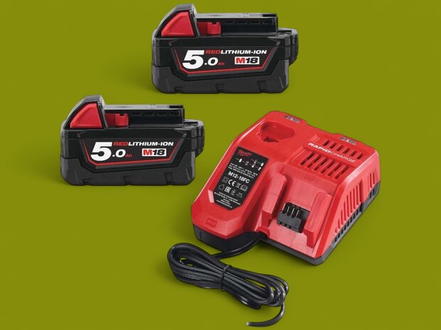 Milwaukee M18 NRG-502 18V Li-Ion accu starterset 2x M18 B5 5.0Ah Redlithium-Ion accu + snellader M12-18FC  4933459217